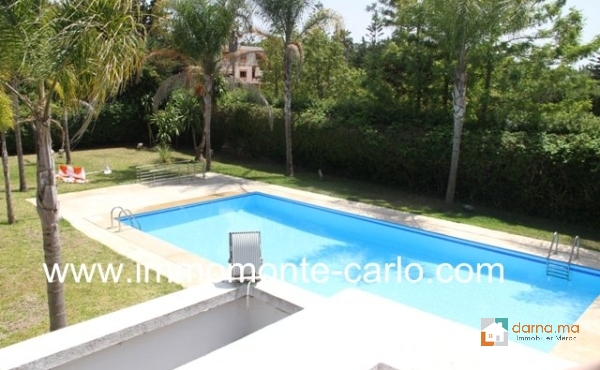 villa avec chauffage et piscine à Souissi